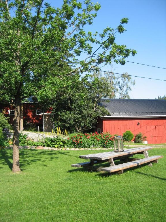 Lyhdyn Tila Hotel Kaarina Exterior foto